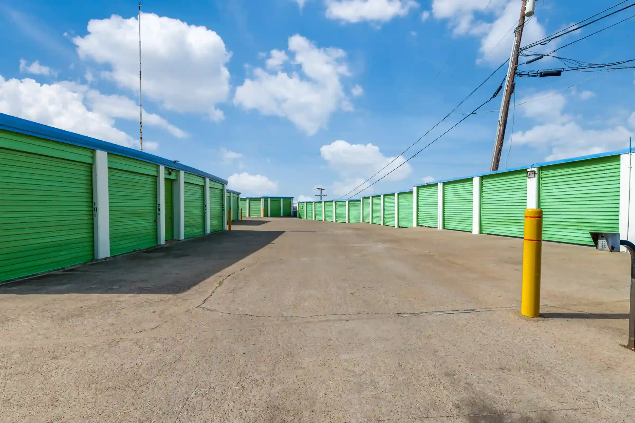 outside storage units with roll up doors