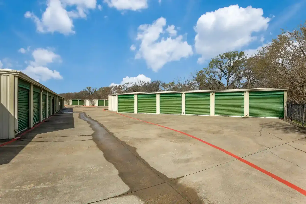 Right Move storage units