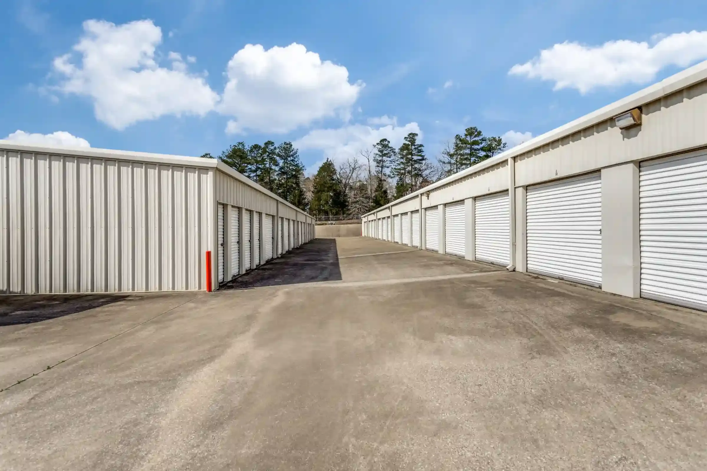 outdoor self storage units