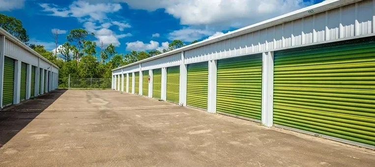 Right Move Storage - Angleton outdoor storage