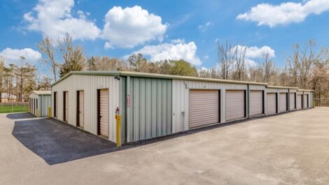 outdoor self storage units