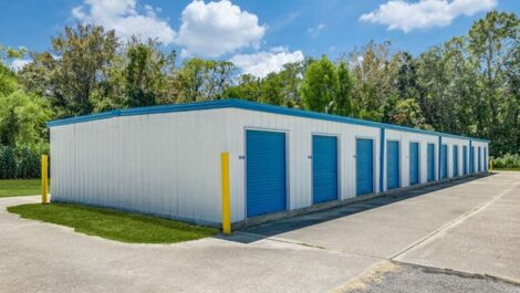 outdoor self storage units