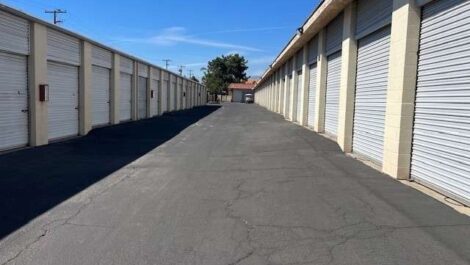 row of self storage units with drive up