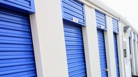 self storage with roll up doors and locks