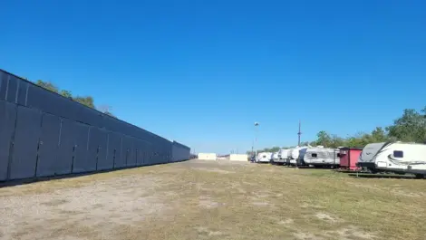 Right Move Storage-Memorial Blvd RV storage