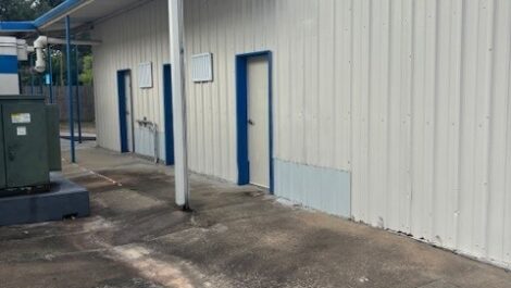 Right Move Storage - Alvin outside of storage