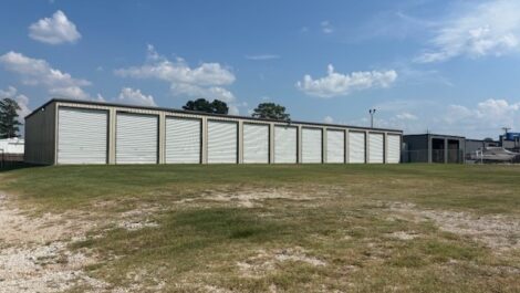 Lakeview Marina & Boat Storage outdoor parking storage