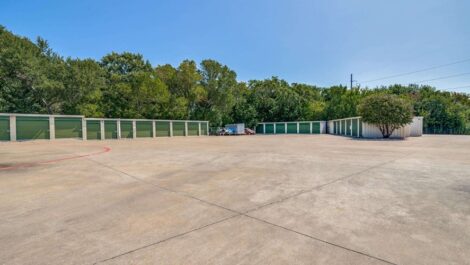 Right Move Storage - Wylie rows of storage units, a few parking storage