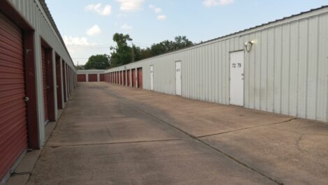 Happy Self Storage drive up access to storage
